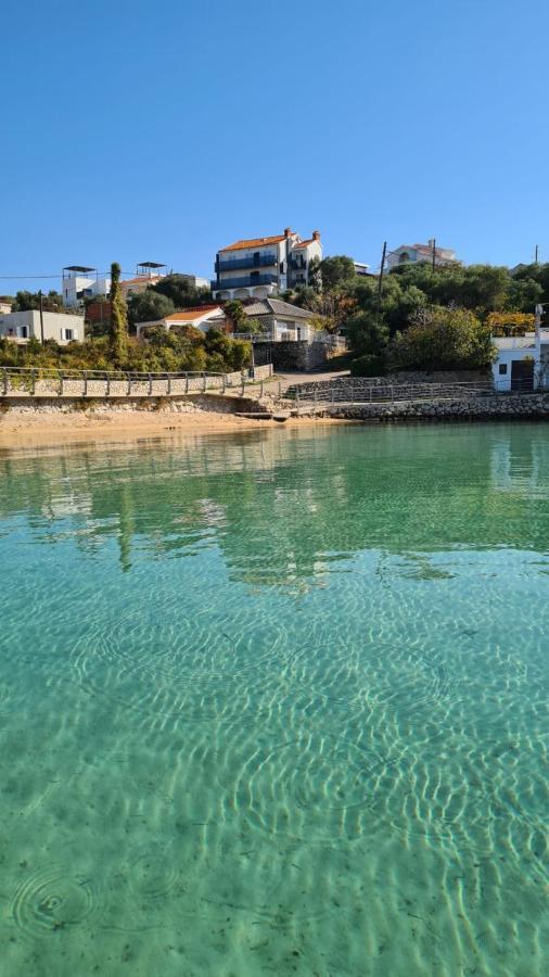 Apartments Solis, 50 M From The Sea - Jakisnica Luaran gambar